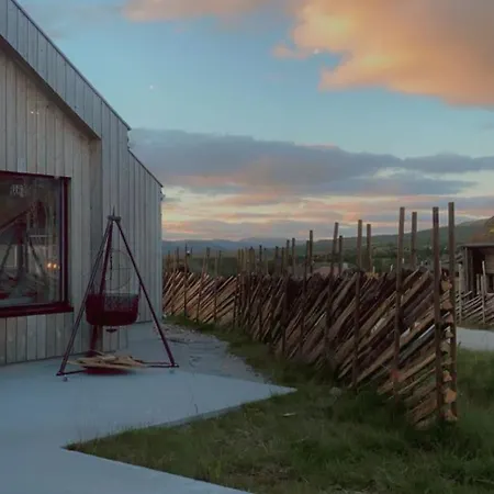 Modern Near Auersvatn And Trails Holiday home *